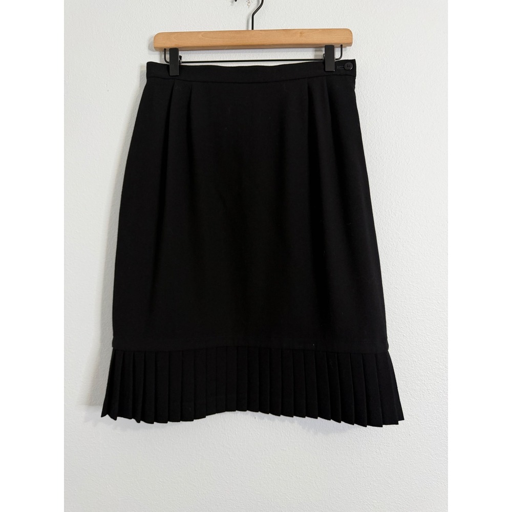 Vintage 1970's Jaeger - 100% Wool Black‎ Pleated Skirt Made in Great Britain